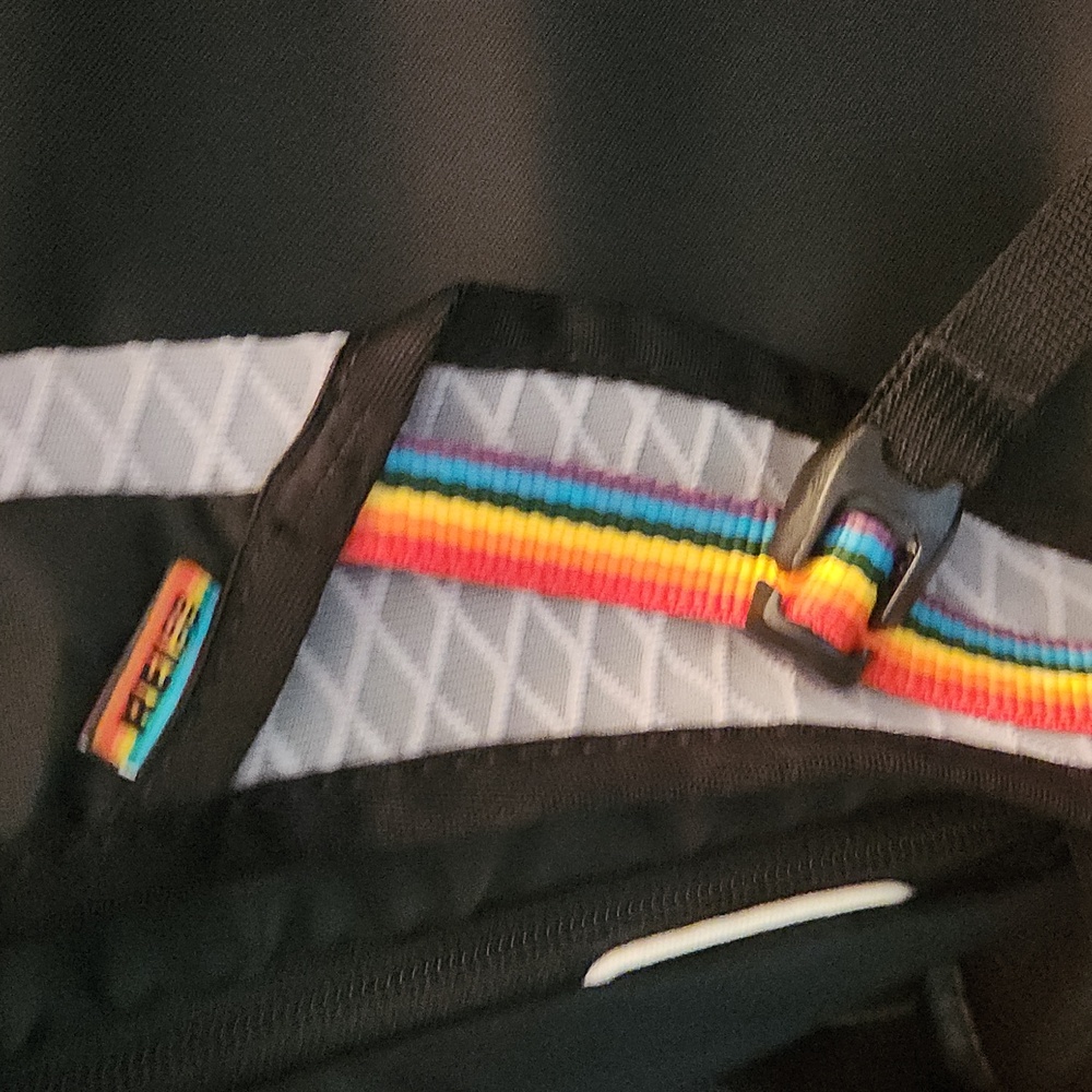 REI Co-op Black Backpack Flash 18 Outside With Pride NWOT - Picture 7 of 8
